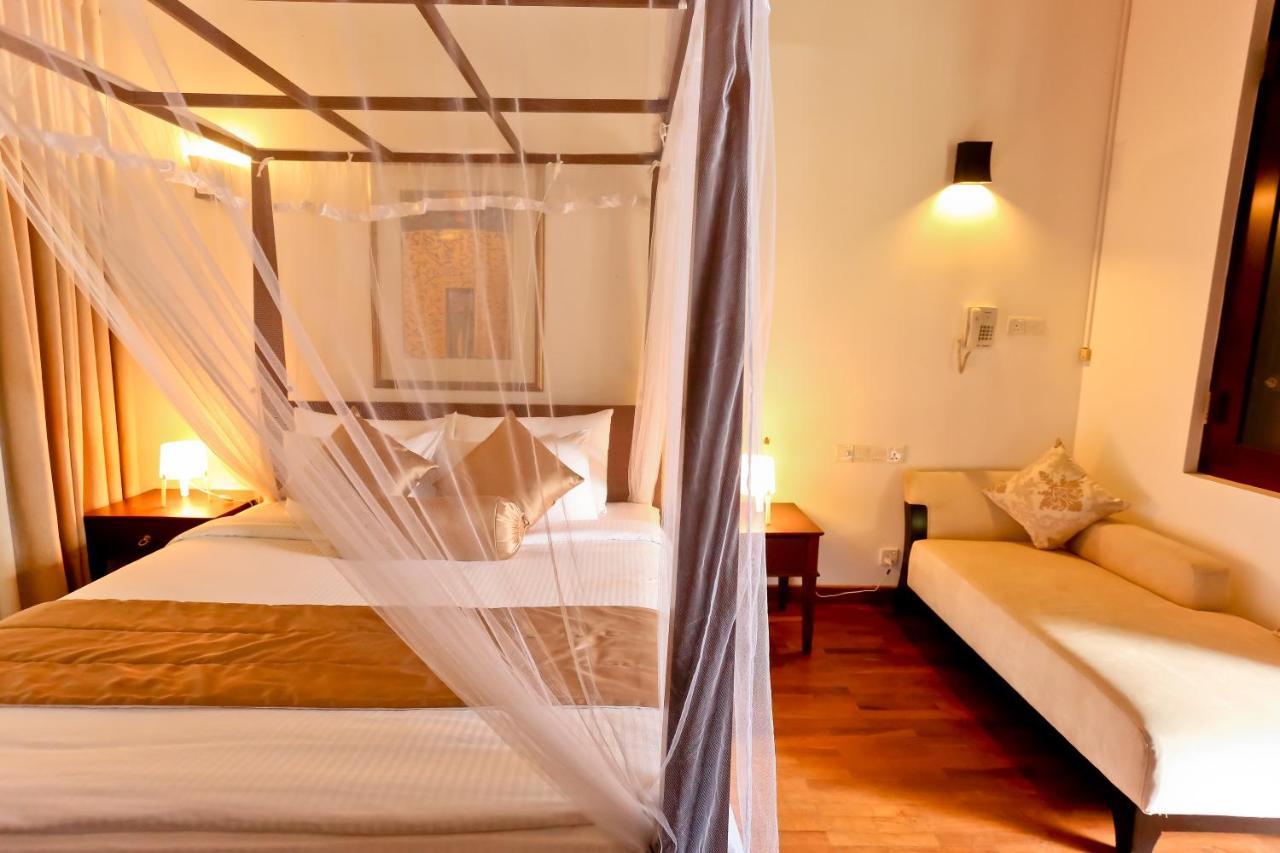 Hotel Swanee Grand Negombo Exterior foto