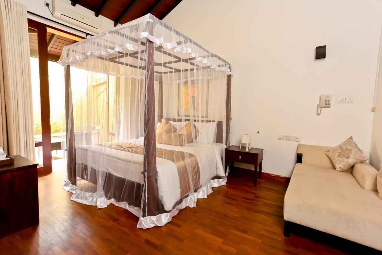 Hotel Swanee Grand Negombo Exterior foto