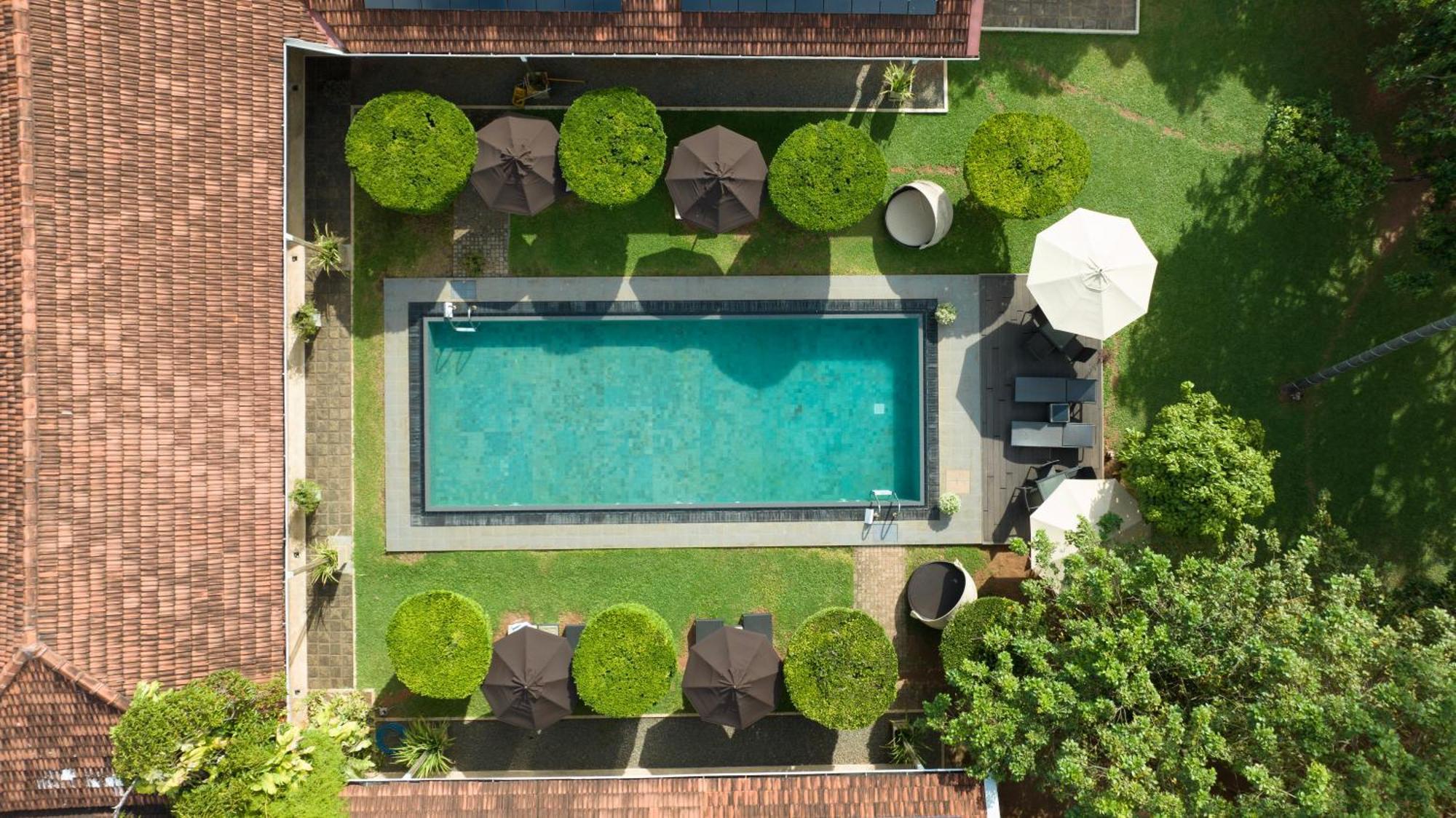 Hotel Swanee Grand Negombo Exterior foto